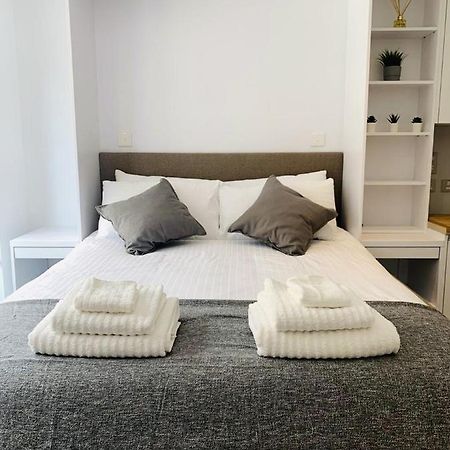 Cp Top Floor Luxury Studio Gibraltar Ngoại thất bức ảnh